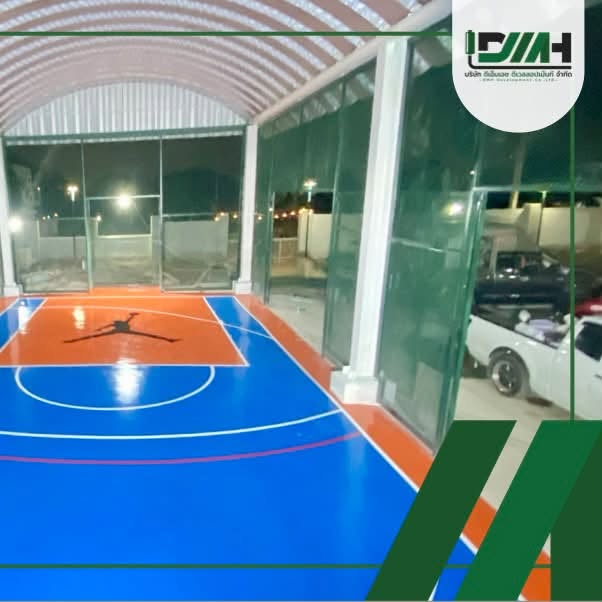 พื้น PU Hardcourt สีน้ำเงินและสีส้ม ภายในอาคารคลุมหลังคา รูปที่ 2